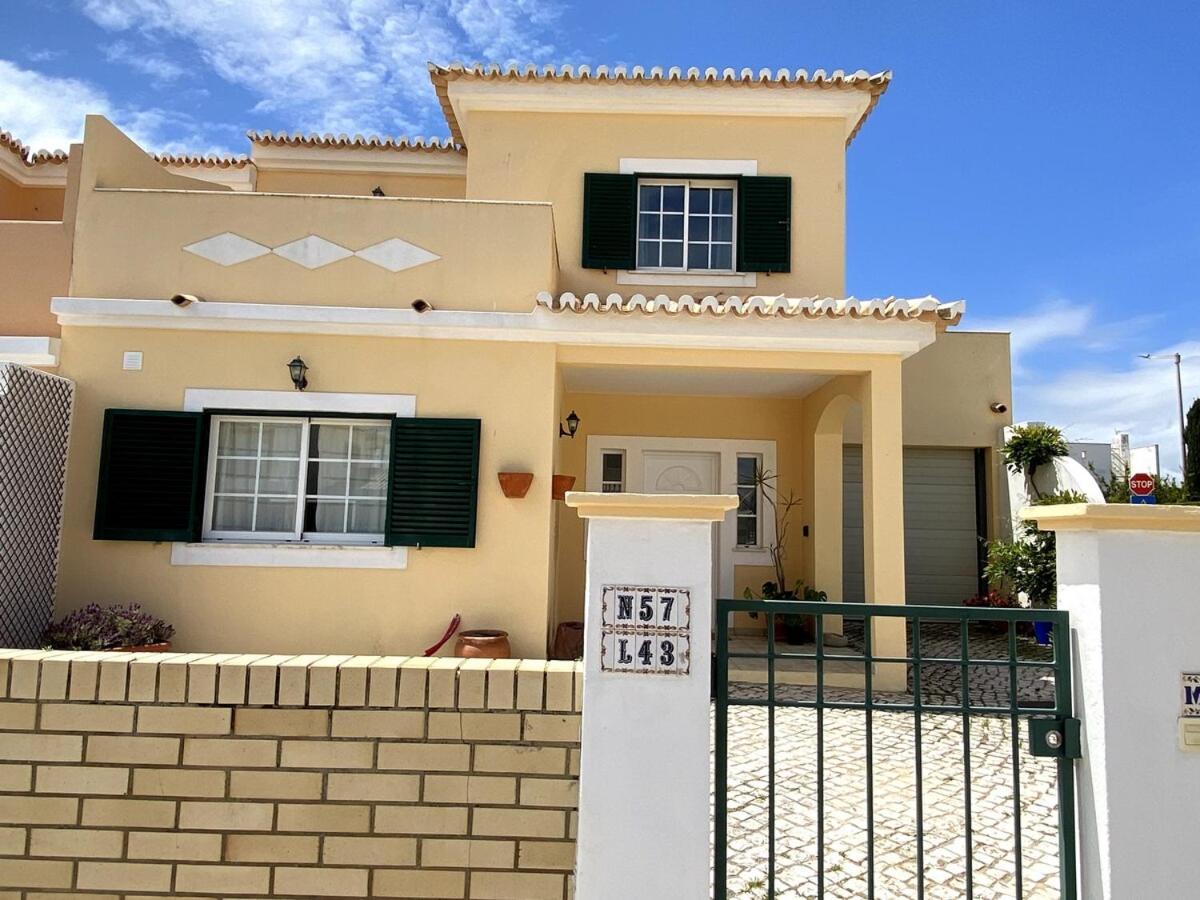 Holiday home Porto De Mos Family House *