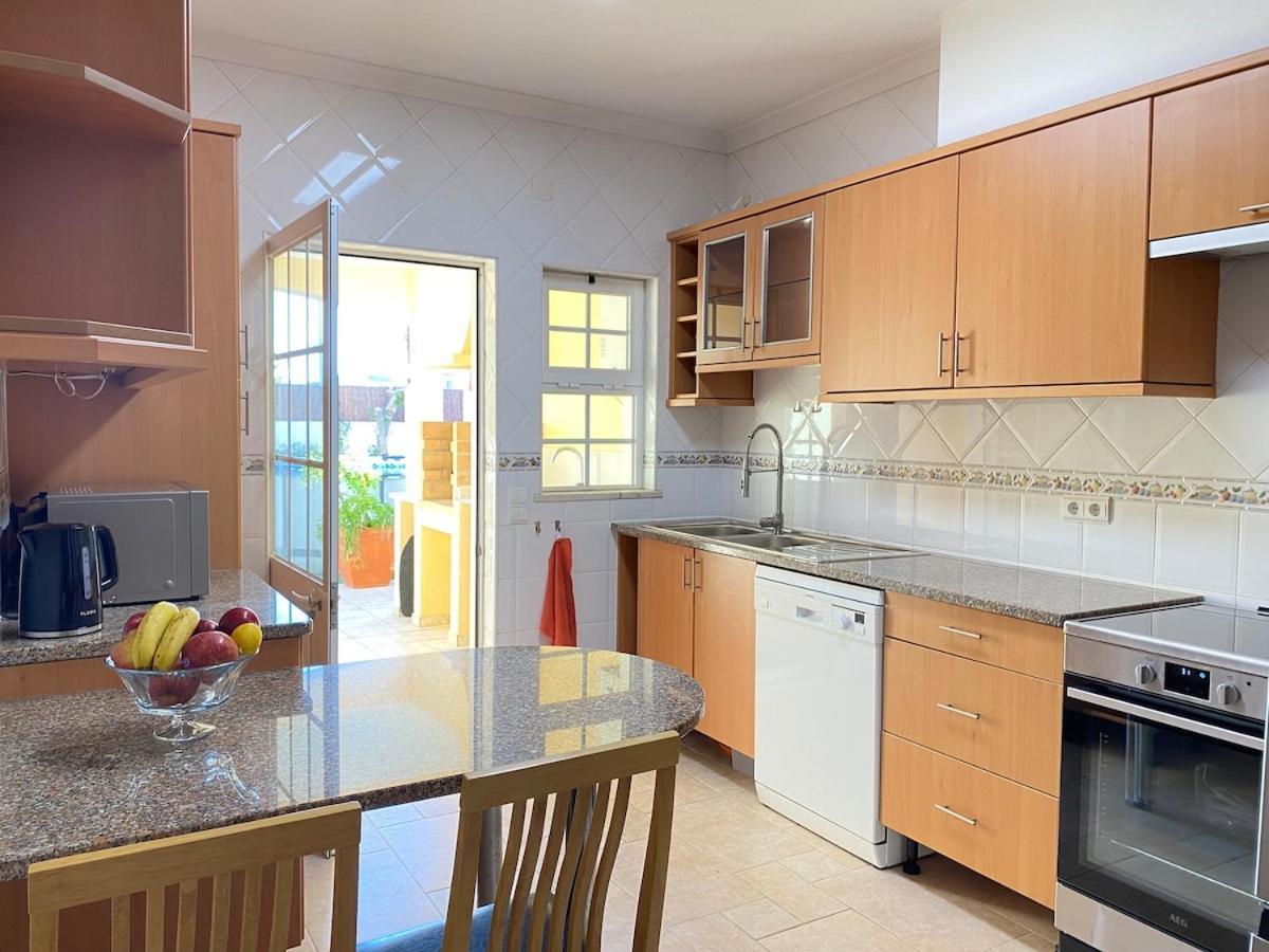 Porto De Mos Family House