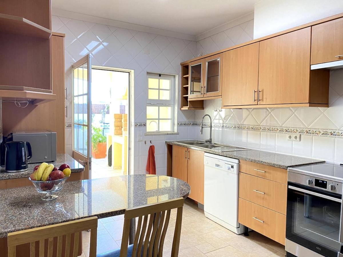 Porto De Mos Family House Holiday home Lagos