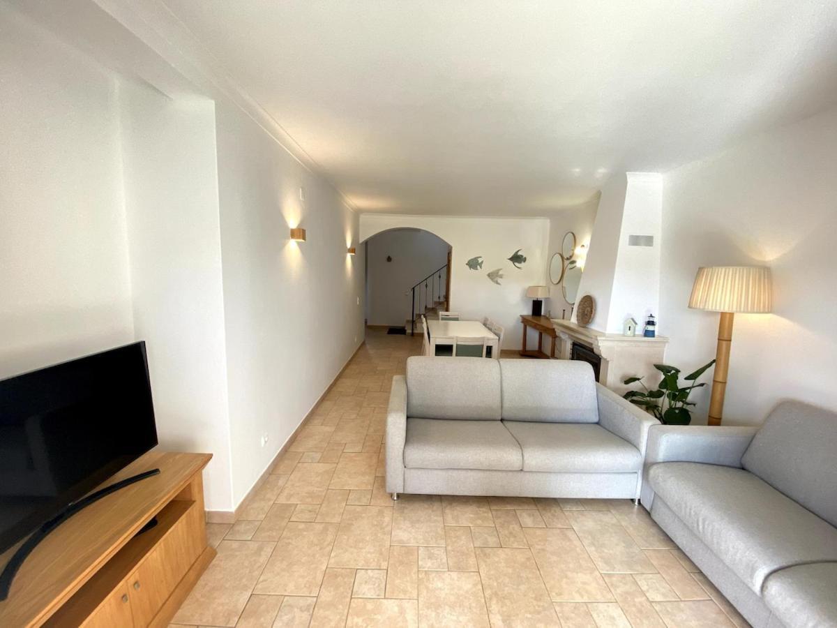 Porto De Mos Family House Holiday home